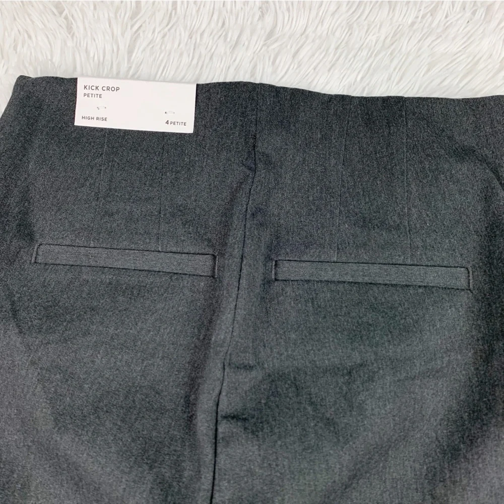 Loft petite high rise kick cropped pin tuck pants in grey‎ flat front - Picture 12 of 14